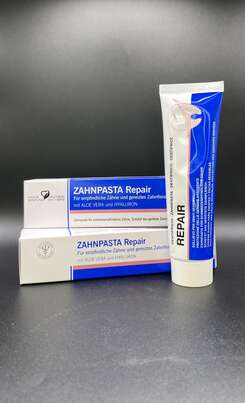Unifarco Zahnpasta, A-Nr.: 8013344 - 01
