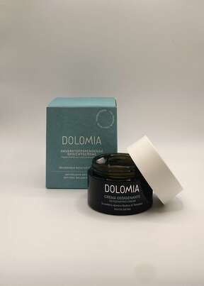 Dolomia Sauerstoffspendende Gesichtscreme, A-Nr.: 8022610 - 02