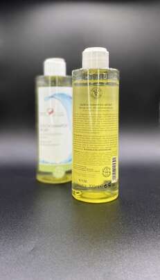 Unifarco Dusch-Shampoo Sport, A-Nr.: 8011233 - 02