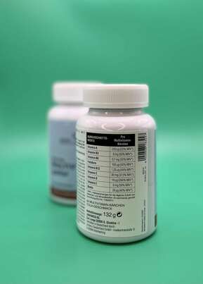 Unifarco Multivit Junior Bärchen Cola 60ST, A-Nr.: 8025347 - 02