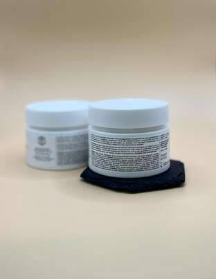 Sie sehen eine Packung Unifarco Anti Rötungen Creme Bioma 50ml, Produktbild: 02 Unifarco Anti Rötungen Creme Bioma 50ml, A-Nr.: 8024796 - 02