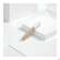 Sie sehen eine Packung Avene Couvrance Pflege-concealer 1st, Produktbild: 12 Avene Couvrance Pflege-concealer 1st, A-Nr.: 5961371 - 12