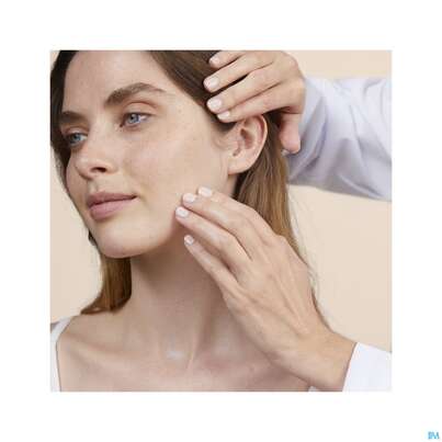 Sie sehen eine Packung Avene Xeracalm/a.d Rueckfettendes Reinigungsoel 750ml, Produktbild: 03 Avene Xeracalm/a.d Rueckfettendes Reinigungsoel 750ml, A-Nr.: 5826377 - 03