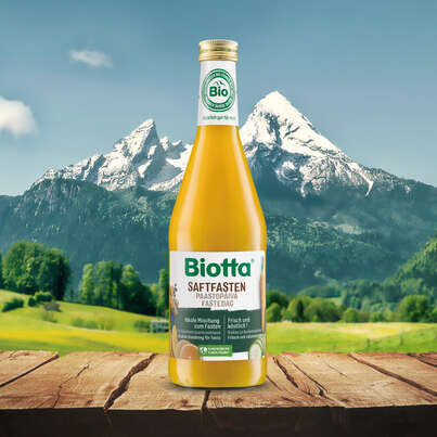 Sie sehen eine Packung Biotta Saftfasten Bio, Produktbild: 03 Biotta Saftfasten Bio, A-Nr.: 5620931 - 03
